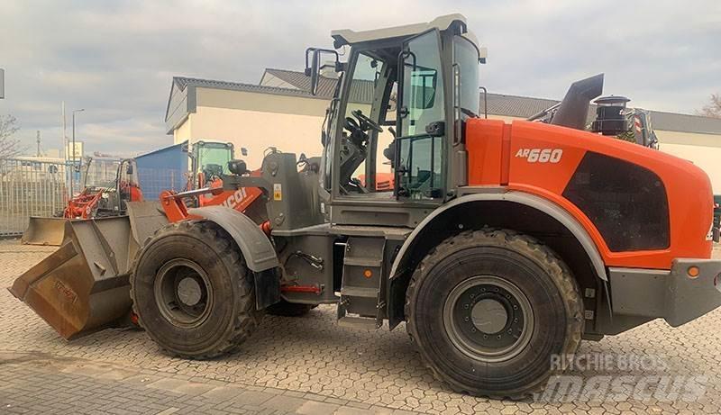 Weycor AR 660 Gumikerekes homlokrakodók