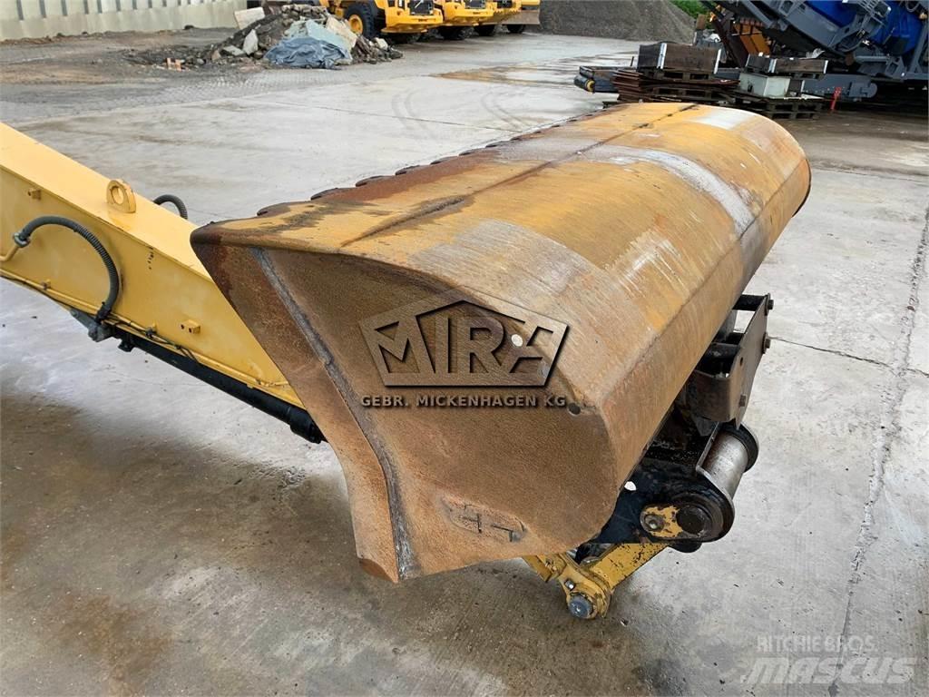 CAT 2000 mm Kotrók