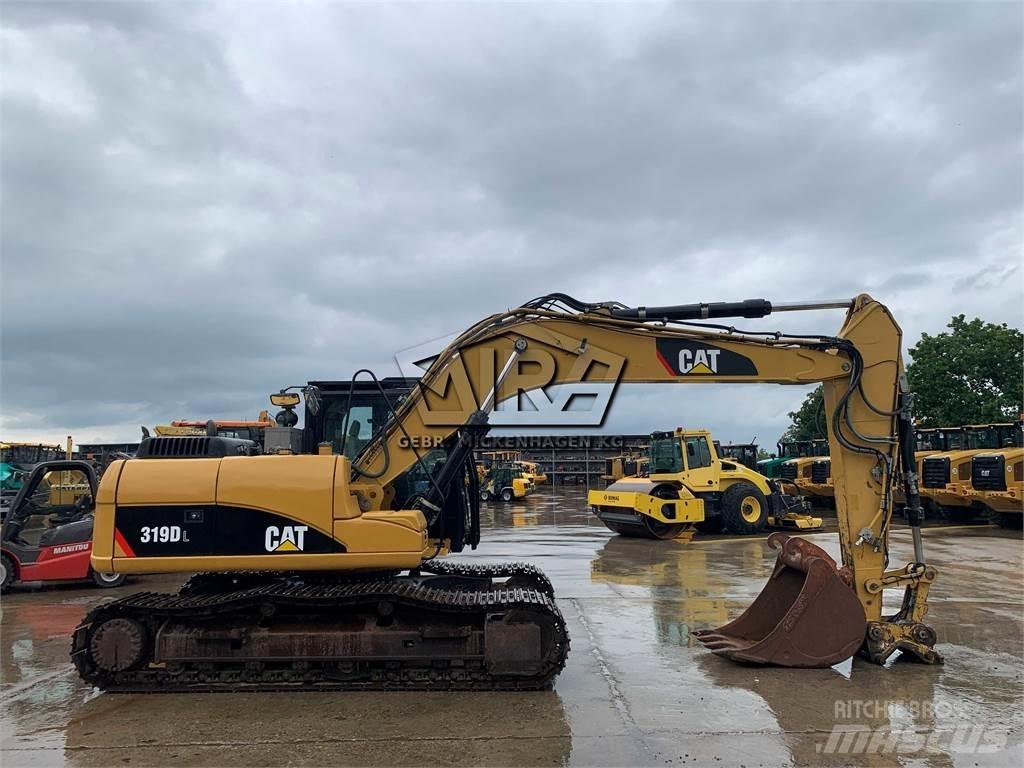 CAT 319D L Lánctalpas kotrók