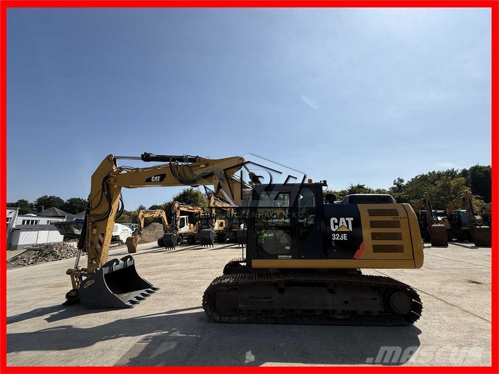 CAT 323 EL Lánctalpas kotrók