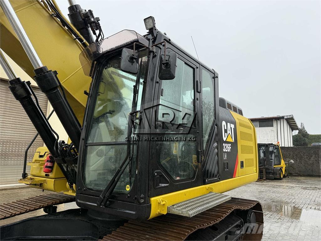 CAT 326 F LN Lánctalpas kotrók