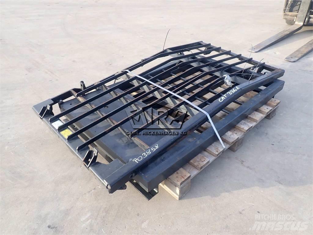 CAT 336 E Serie Vezetőfülke és belső tartozékok