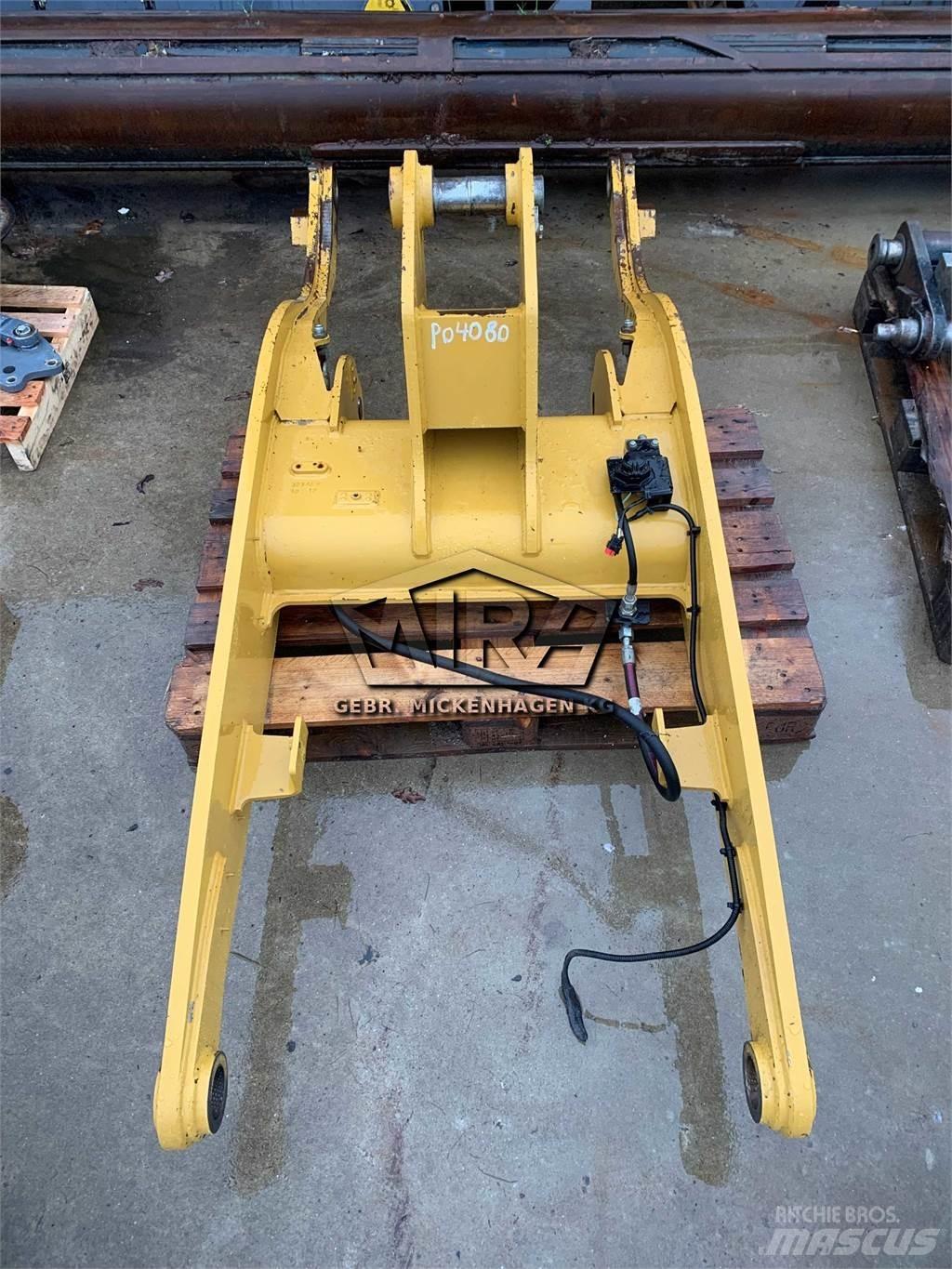 CAT 907 H Gémek és dipperek