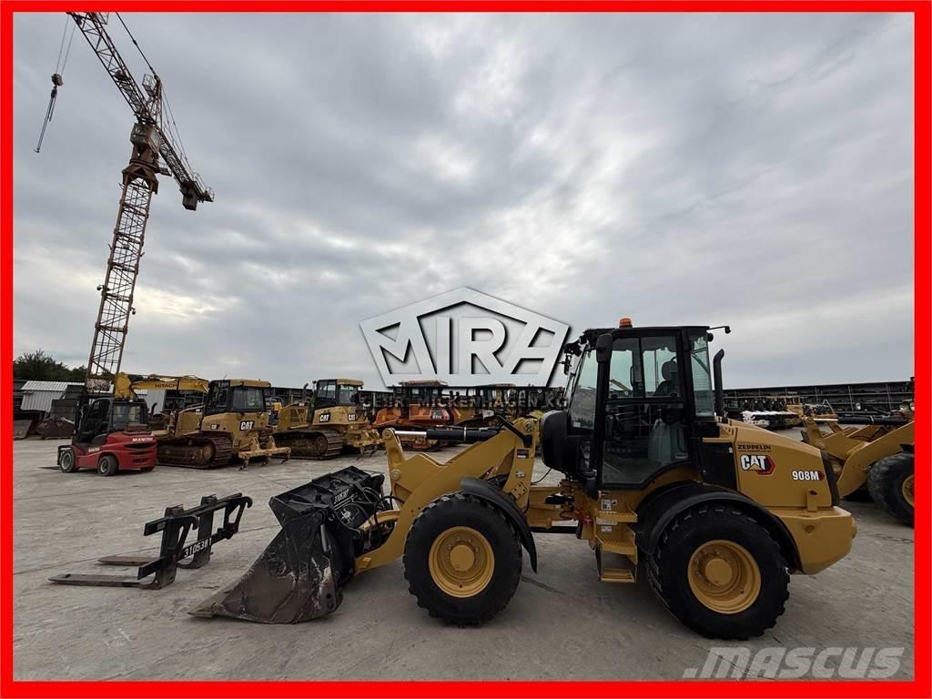 CAT 908 M Gumikerekes homlokrakodók