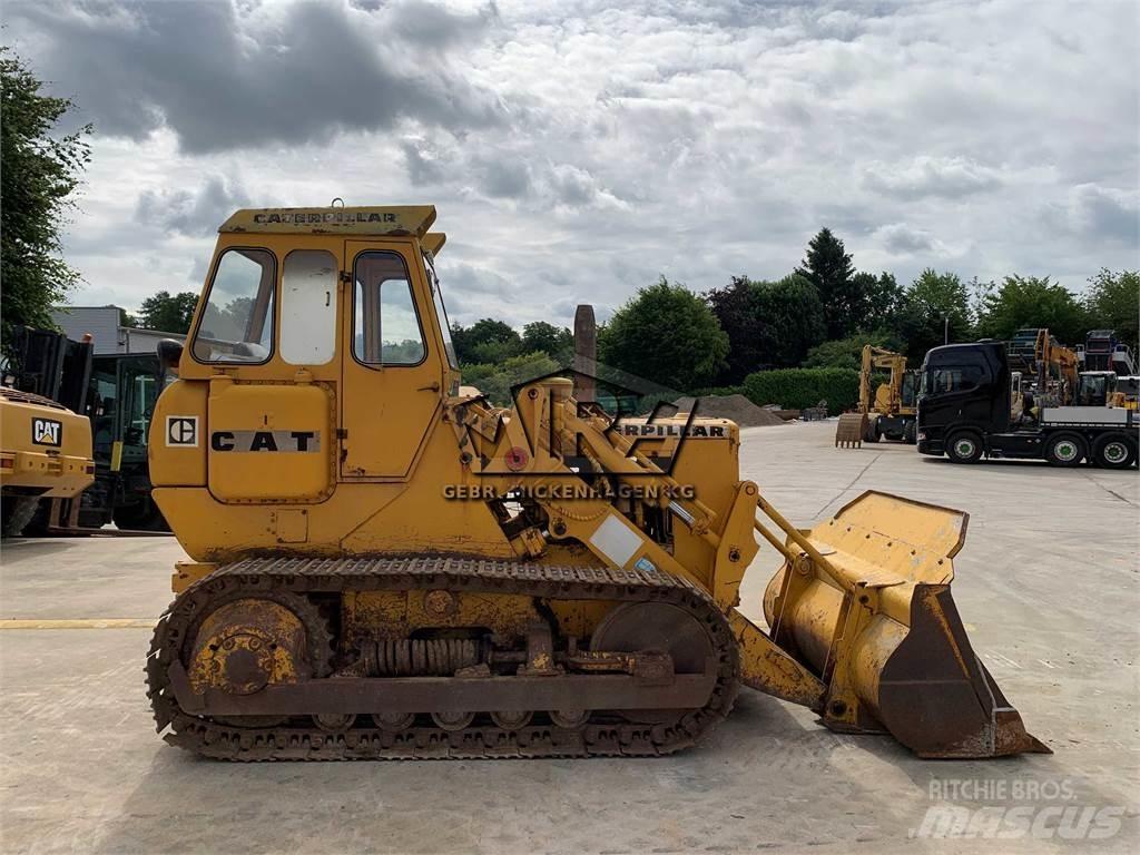 CAT 941 Lánctalpas homlokrakodók