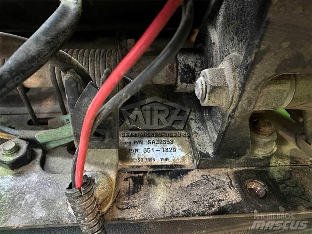 CAT 966 KXE / Sitz Vezetőfülke és belső tartozékok