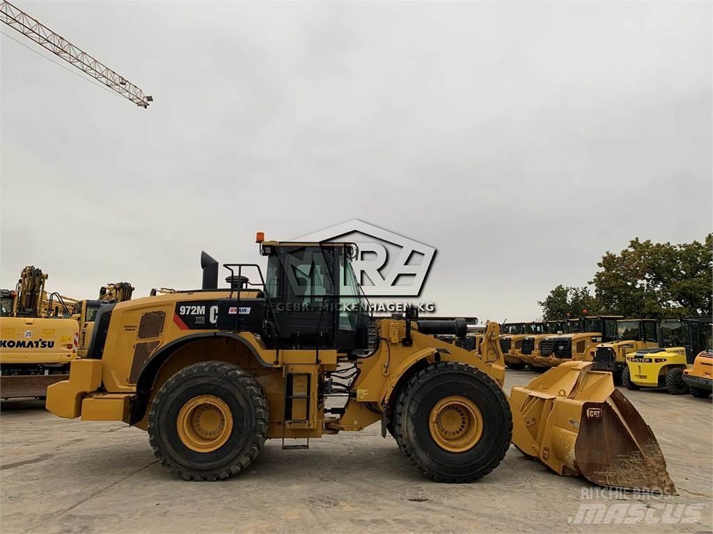 CAT 972M XE Gumikerekes homlokrakodók