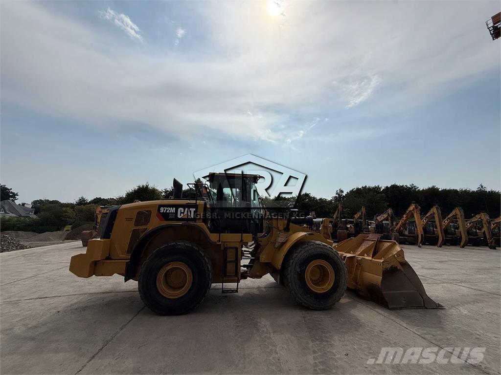 CAT 972M XE Gumikerekes homlokrakodók