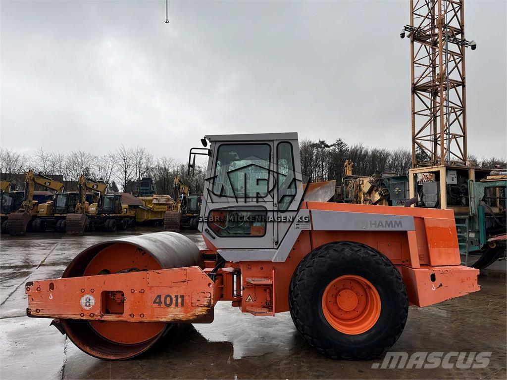 Hamm 4011 D Egydobos hengerek