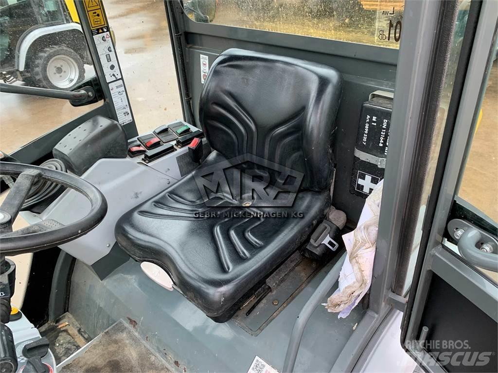 Kramer 5035 Gumikerekes homlokrakodók