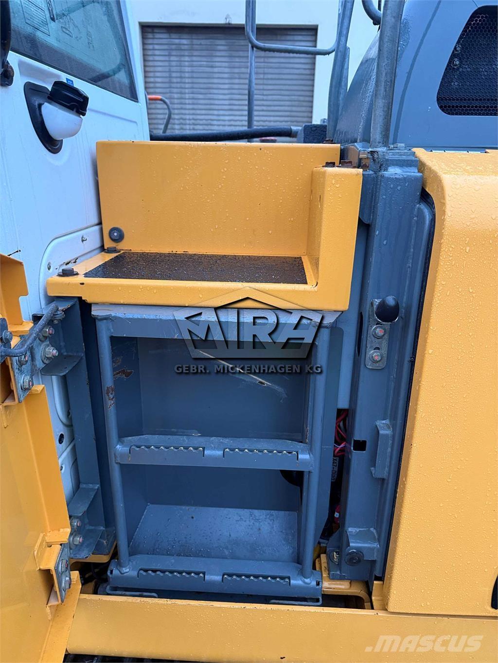 Liebherr R 922 LC Lánctalpas kotrók