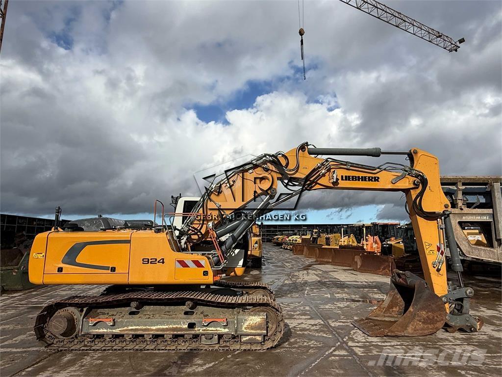 Liebherr R 924 LC Lánctalpas kotrók
