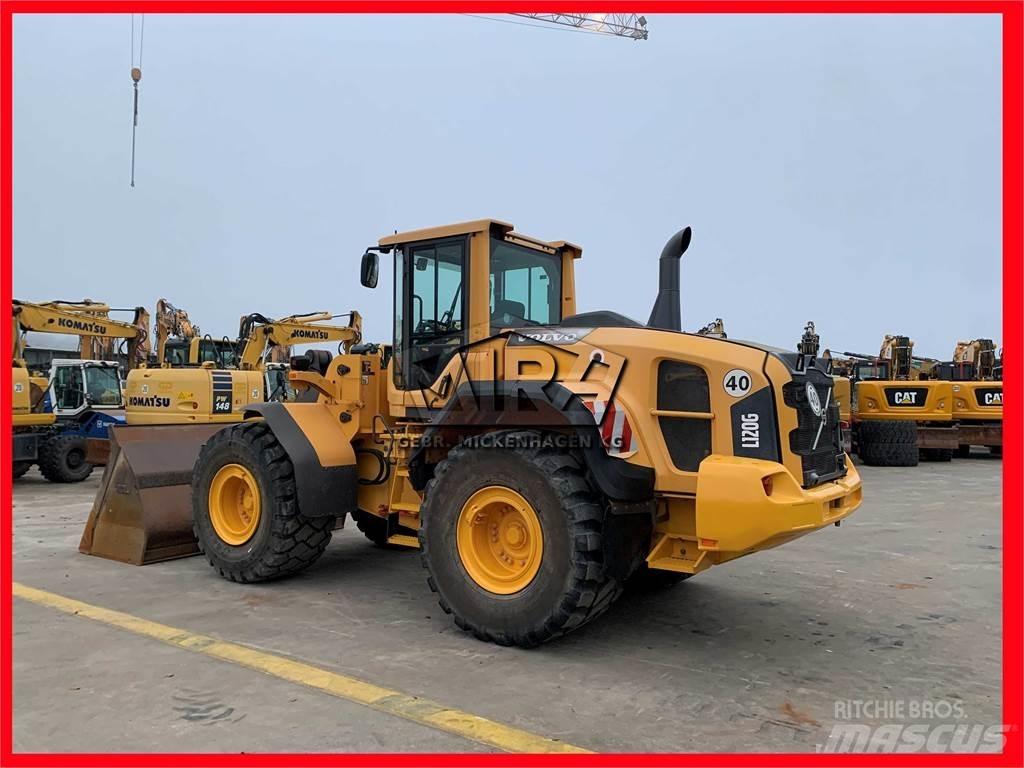 Volvo L 120 G Gumikerekes homlokrakodók
