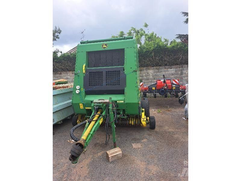 John Deere 592 Körbálázók