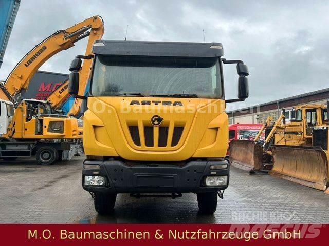 Astra HD 9 6444 /6x4 / Nyergesvontatók