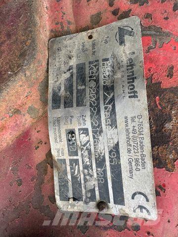 CASE WX 95 Gumikerekes kotrók