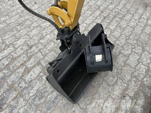 CAT 300.9D Építőipar - Egyebek
