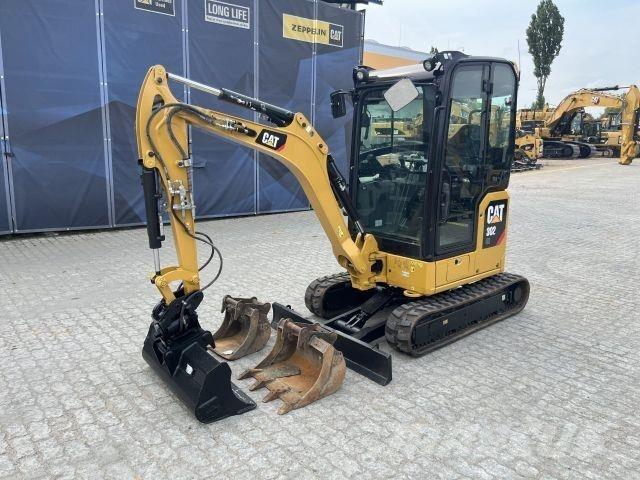 CAT 302 CR Építőipar - Egyebek