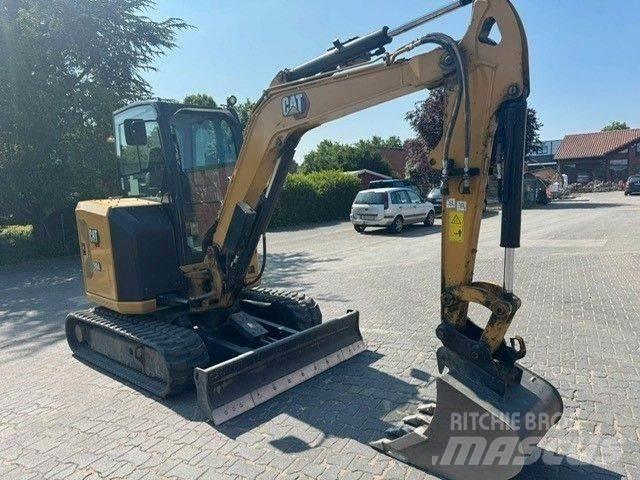 CAT 304 Mini kotrók < 7t