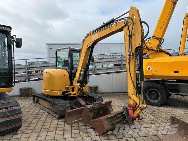 CAT 305 ECR Mini kotrók < 7t