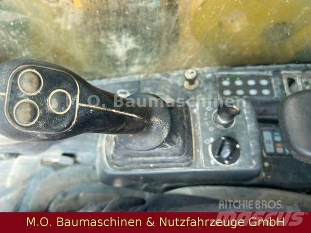 CAT 325 D L / AC/ ZSA / Lánctalpas kotrók