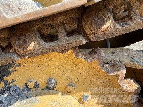 CAT 941 B lánctalpas dózerek