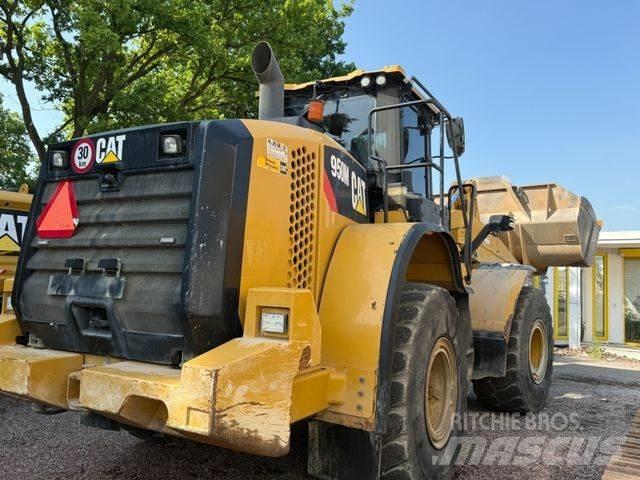 CAT 950 M Gumikerekes homlokrakodók