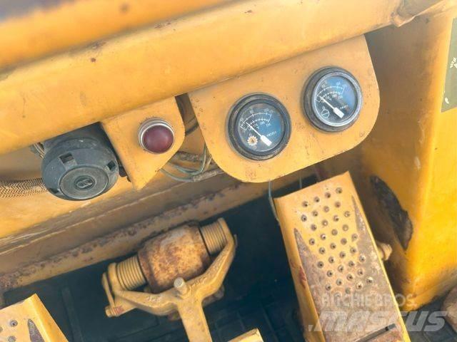 CAT 953 lánctalpas dózerek