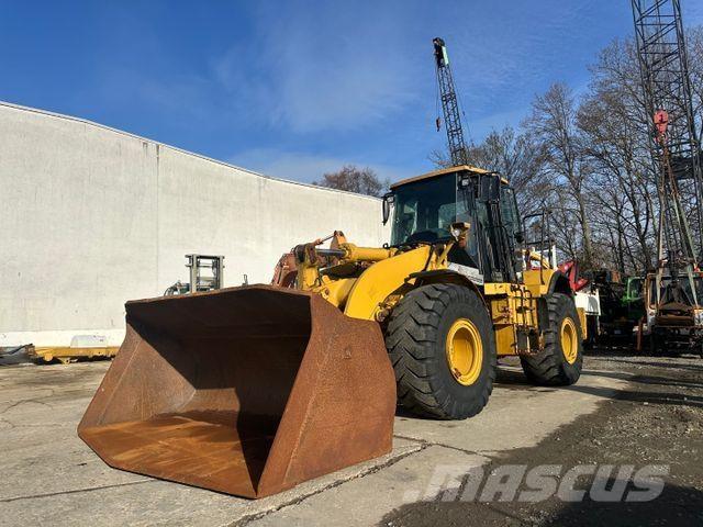 CAT 962 H Gumikerekes homlokrakodók