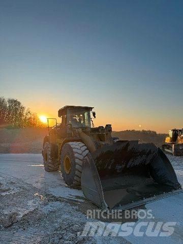 CAT 966MXE Gumikerekes homlokrakodók