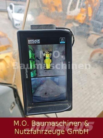 CAT 980K Gumikerekes homlokrakodók