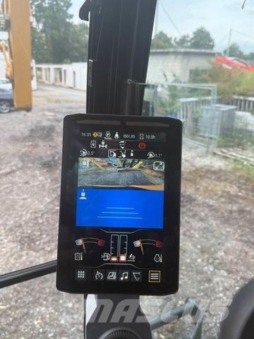 CAT M 314 NEU Gumikerekes kotrók