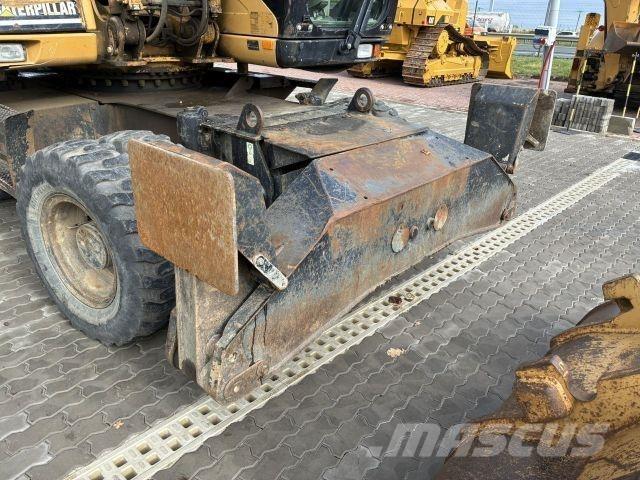 CAT M316C Építőipar - Egyebek