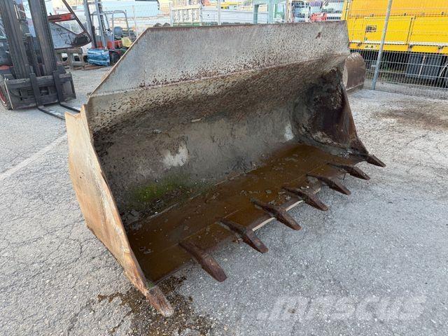  DIV. SCHAUFEL Gumikerekes homlokrakodók