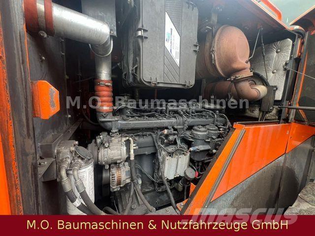 Doosan DL 550-3 Gumikerekes homlokrakodók