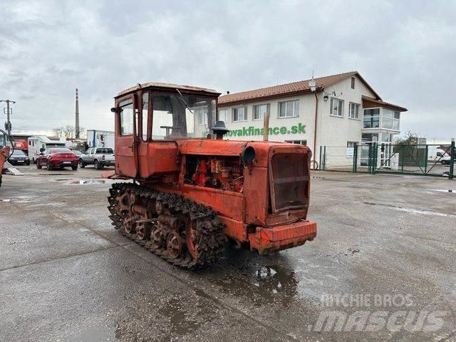  DT75 buldozer lánctalpas dózerek