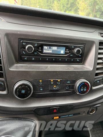 Ford Transit 350 L2 Kis teherszállító/Platós kocsi