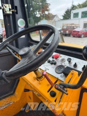 Hamm DB 3.22 Walze Ikerdobos hengerek