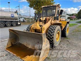 Hanomag 55 C Gumikerekes homlokrakodók