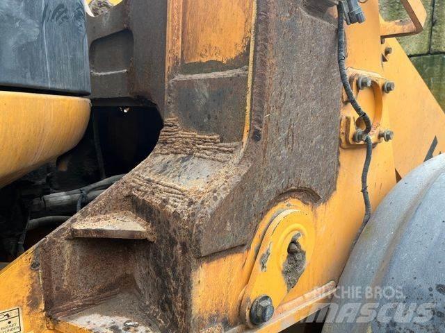 Hyundai HL 760-9 Gumikerekes homlokrakodók