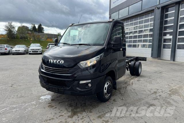Iveco 35C21 Daily Egyéb