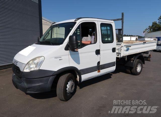 Iveco 70 C 17 4x2 Billenő teherautók