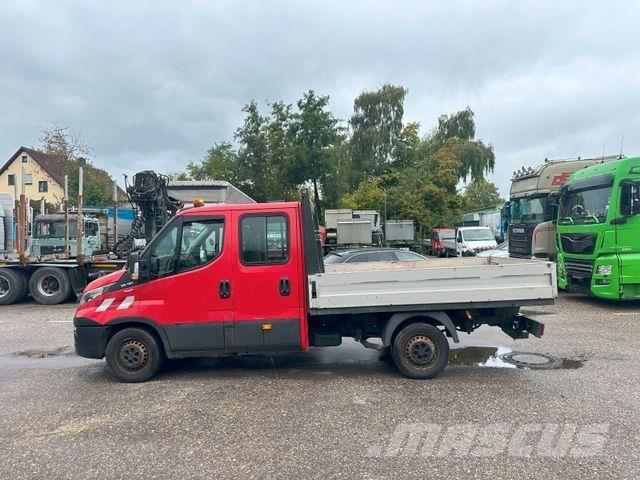 Iveco DAILY 35S18 Kis teherszállító/Platós kocsi