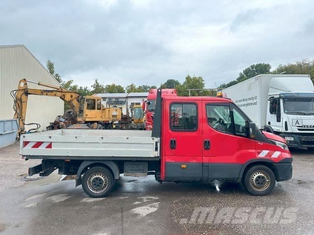 Iveco DAILY 35S18 Kis teherszállító/Platós kocsi