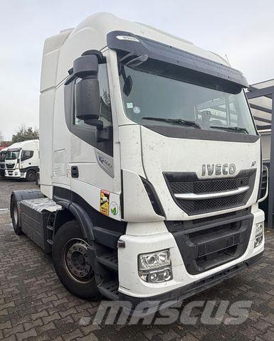 Iveco Stralis 400NP Nyergesvontatók