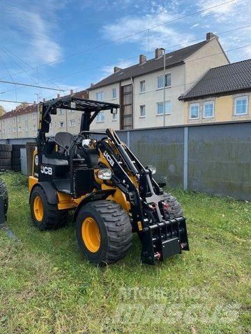 JCB 403 Gumikerekes homlokrakodók