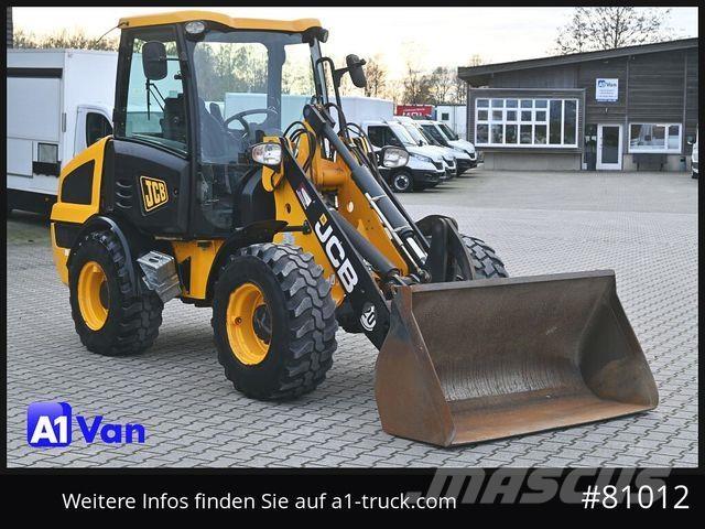JCB 406 T4 Radlader Gumikerekes homlokrakodók