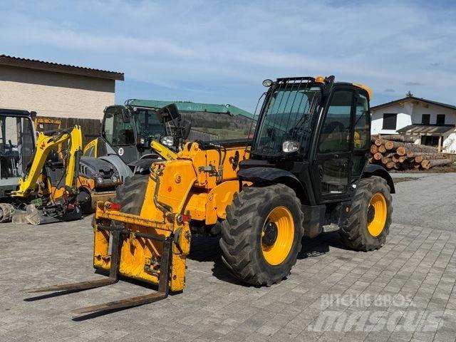 JCB 535-95 Teleszkópos rakodók