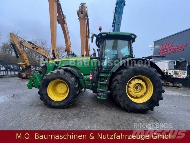 John Deere 8370 R Homlokrakodók és kotrók