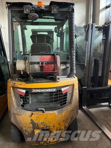 Jungheinrich 45 GAS Gázüzemű targoncák